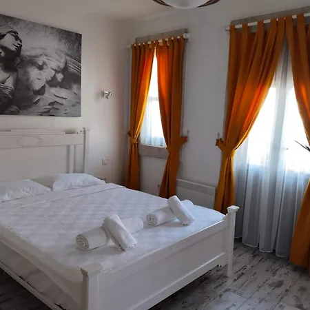 Al'cati Flaneur 4*